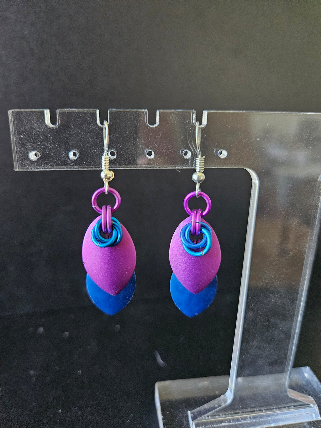 Multicolored Elegant Scale Earrings