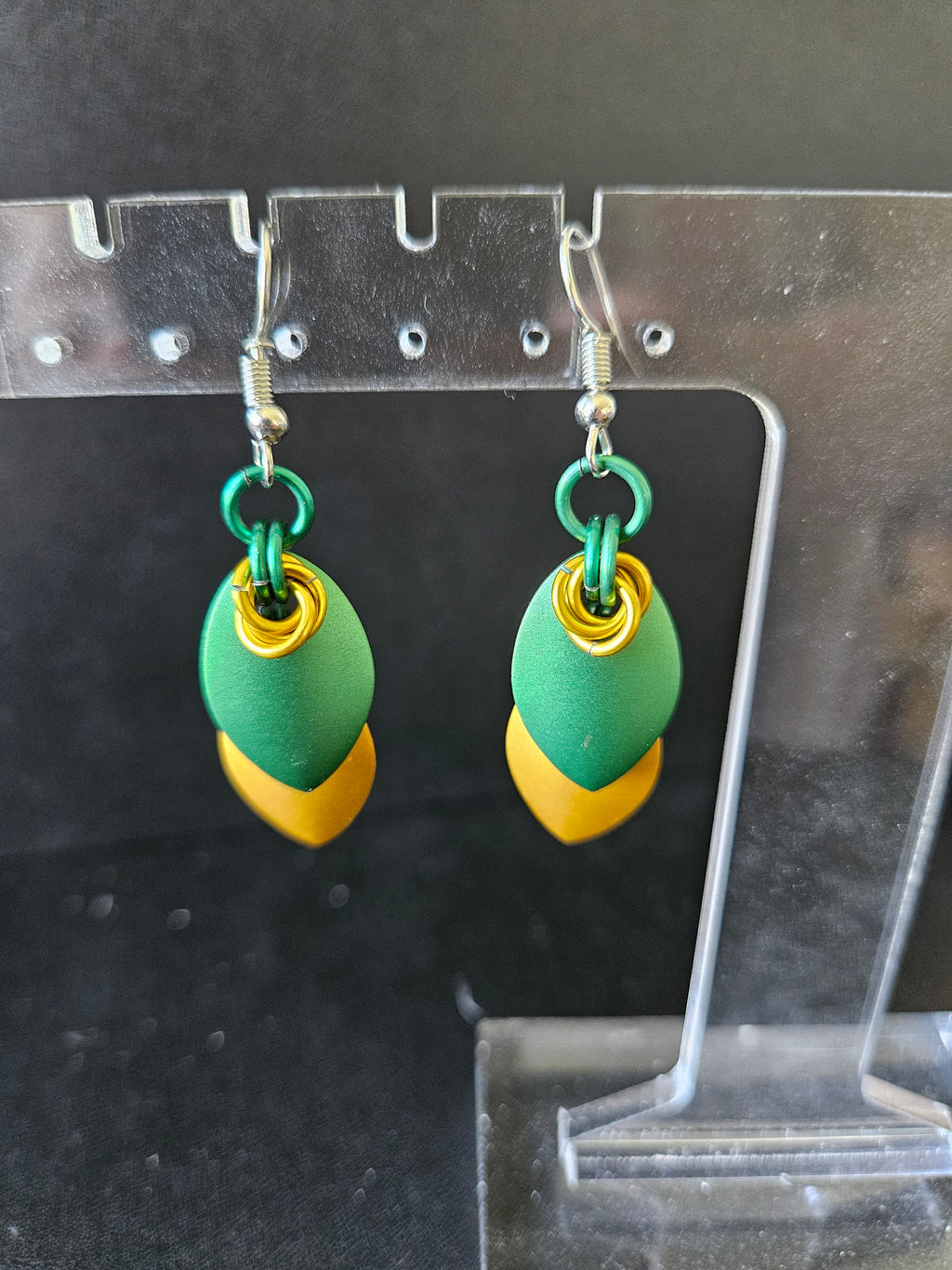Multicolored Elegant Scale Earrings